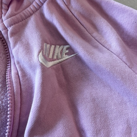 Nike Girls Sweater - Picture 2 of 4